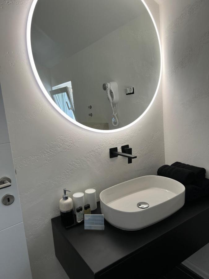 Madamik Apartments บิเยลา ภายนอก รูปภาพ